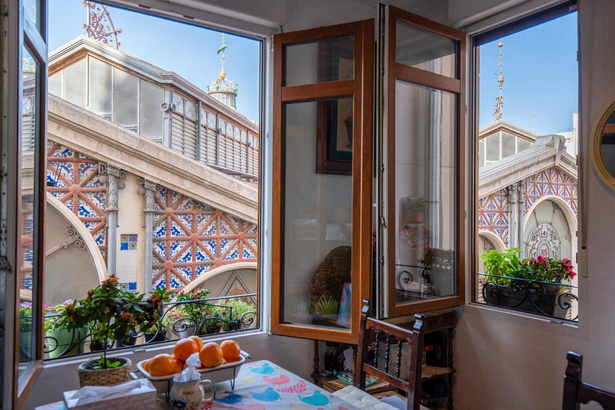 Mirador 1 Del Mercado Central - Habitacion Con Bano Privado En El Centro De La Ciudad Vella บาเลนเซีย ภายนอก รูปภาพ